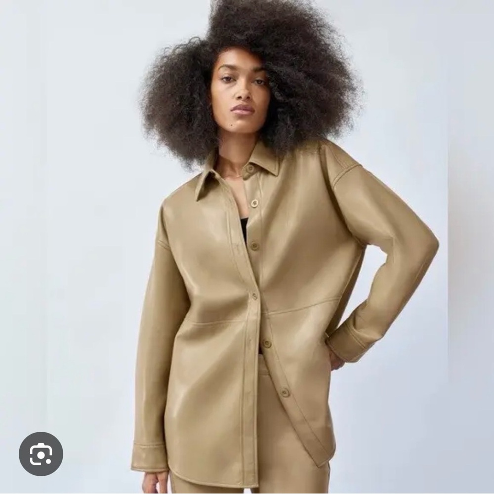 Aritzia Babaton Pelli faux leather shirt jacket